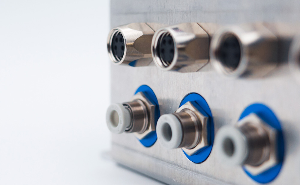 OEM OB1 flow controller pressure outlets